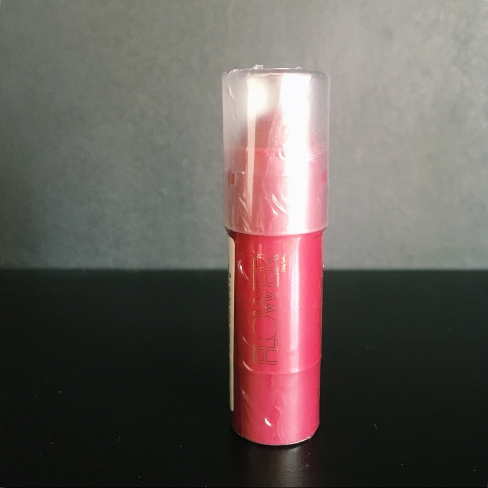 Flower Kiss Me Twice Lip & Cheek Chubby